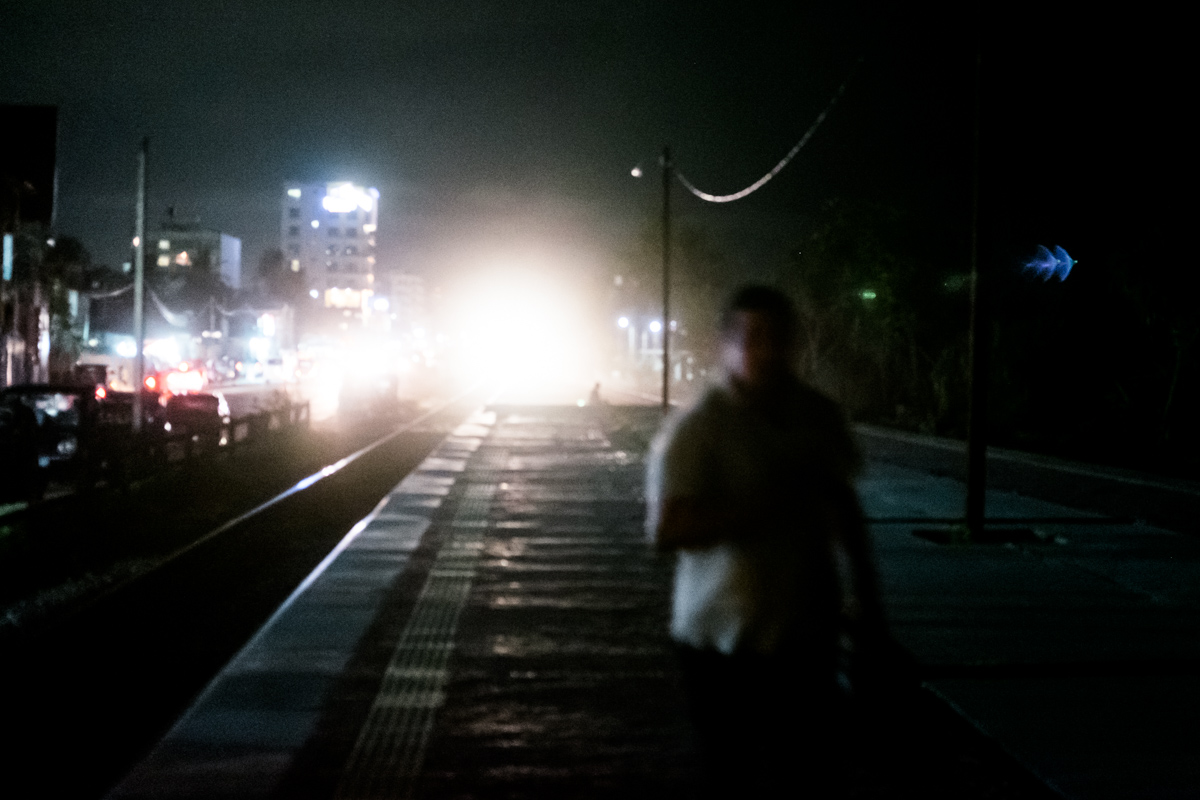 The city awaits. Colombo, Sri Lanka. Fujifilm X-T10, XF 35mm F2 | 1/80 sec, f2, ISO 5000