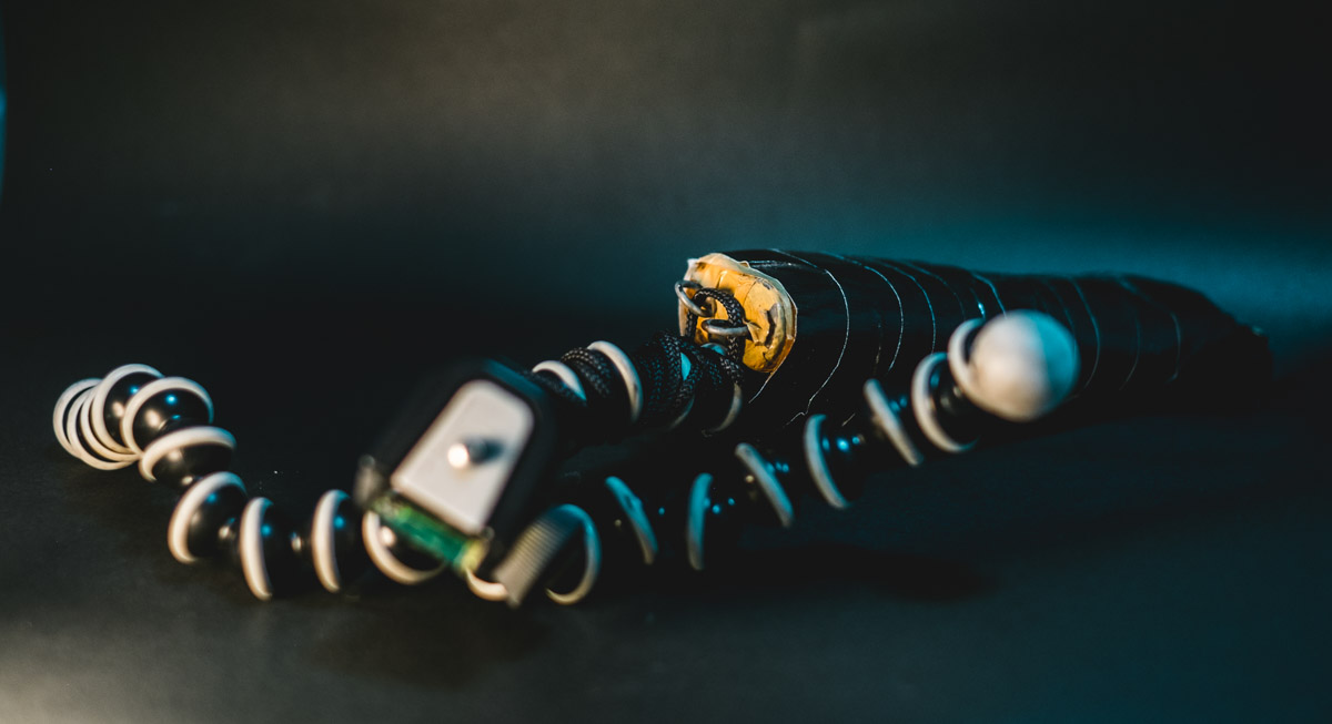 Flemming's Gorrillapod, weighted down with 3 kilos of lead sinker (my father's old fishing ones) was my Steadicam