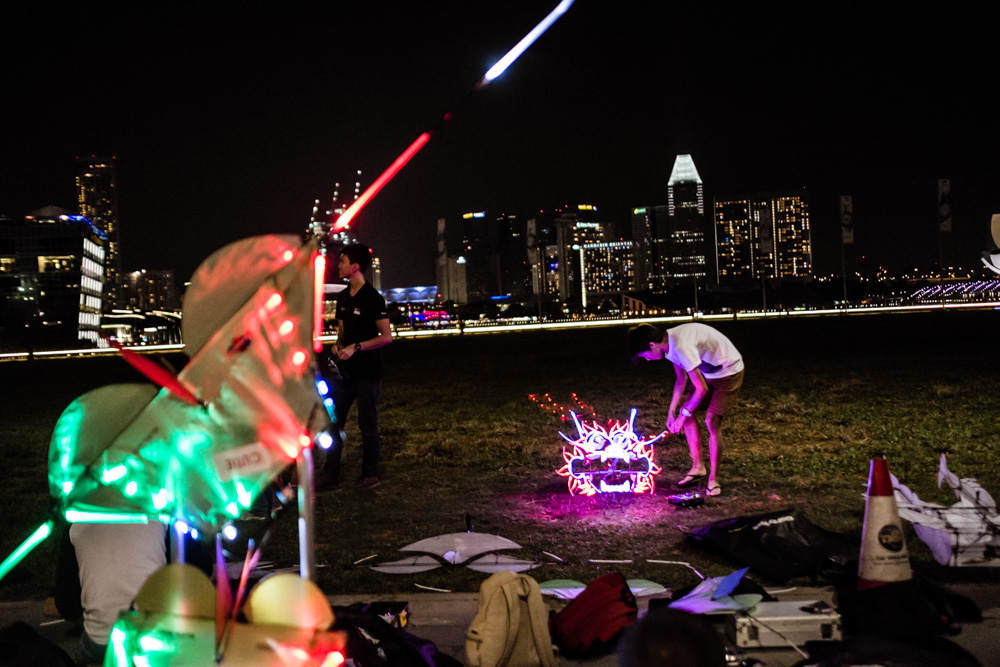 Singapore Sky Dancers (motorize kite flyers) at Marina Bay. 
