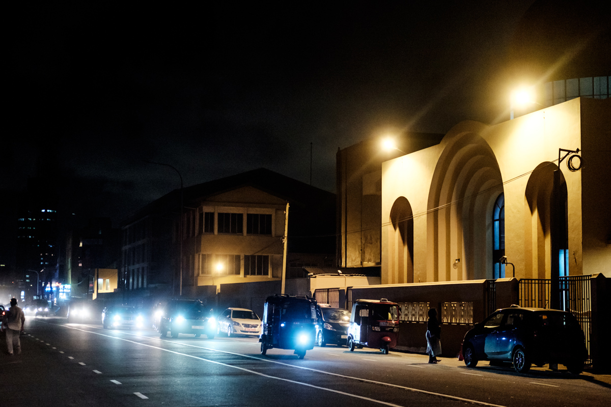 Fujifilm X-T10. XF 35mm F2 | 1/150 sec, f2, ISO 5000